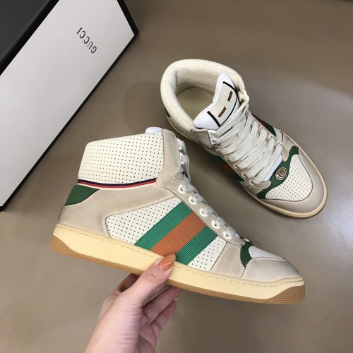 Gucci Screener GG Canvas 18