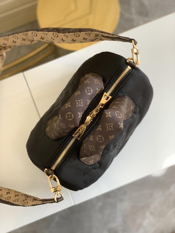 Handbag Louis Vuitton M59008 M59009 size 25*19*15cm