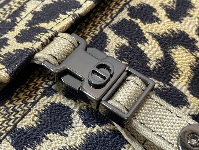 Handbag Dior size 23*15*8 cm