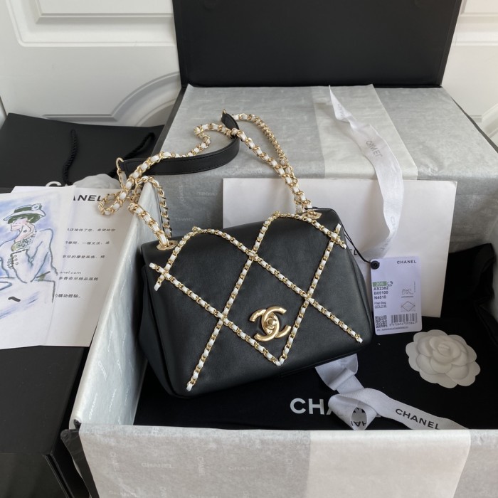 Handbag Chanel AS2382 size 13X18.5X7.5 cm