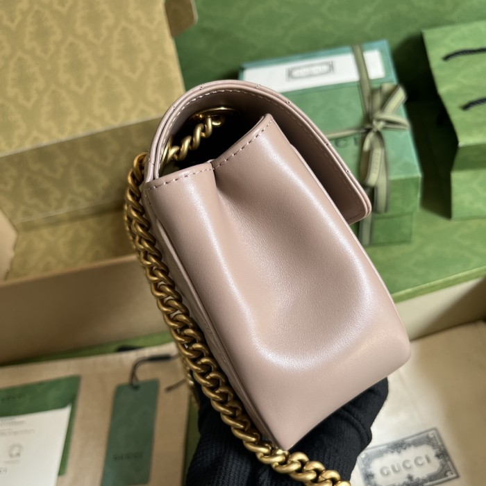 Handbag Gucci 739682 size 18*13.5*8 cm