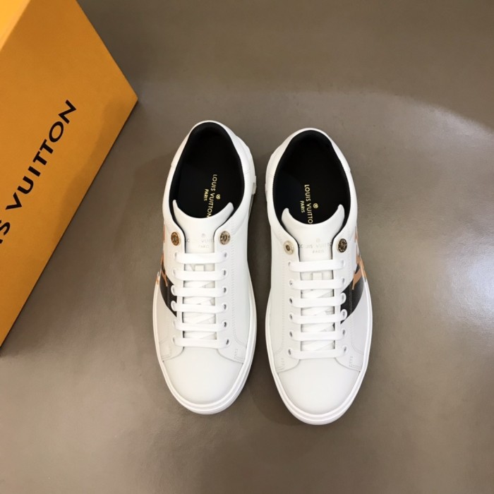 Louis Vuitton Low Top sneaker 72