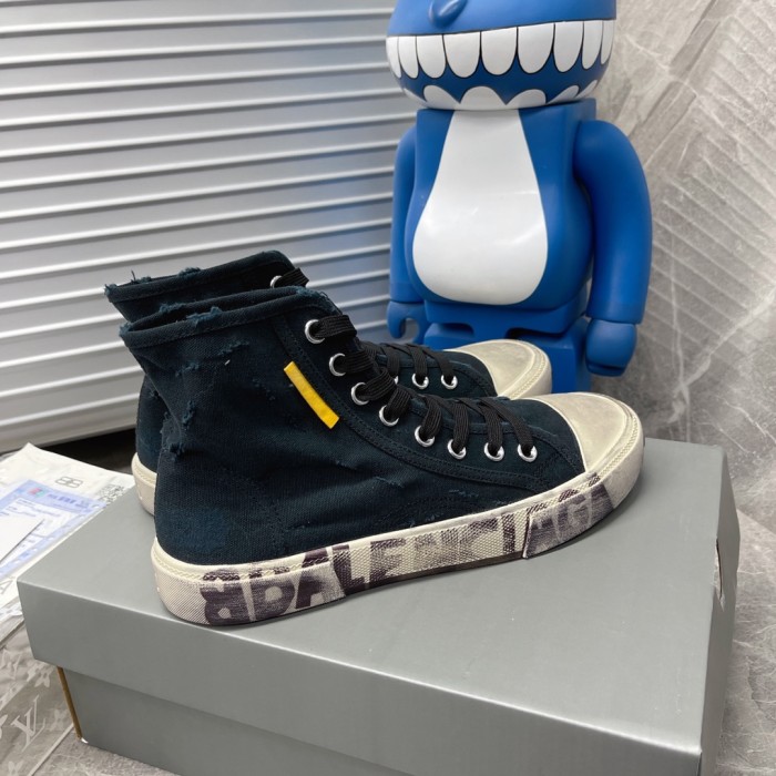 Balenciaga Paris Sneaker 1