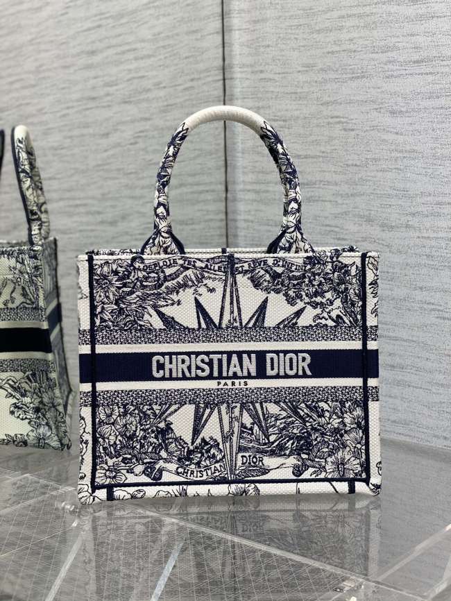 Handbag Dior size 26*8*22 cm