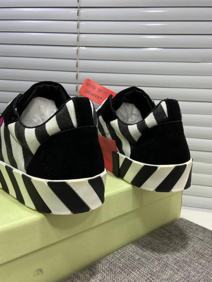 OFF-WHITE Vulc Low Stripe Violet SS20