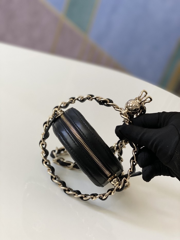 Handbag Chanel 81169 size 12 cm