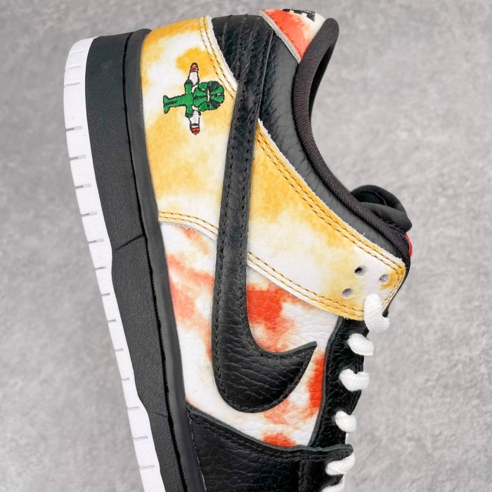 Nike Dunk SB Low Raygun Tie-Dye Black