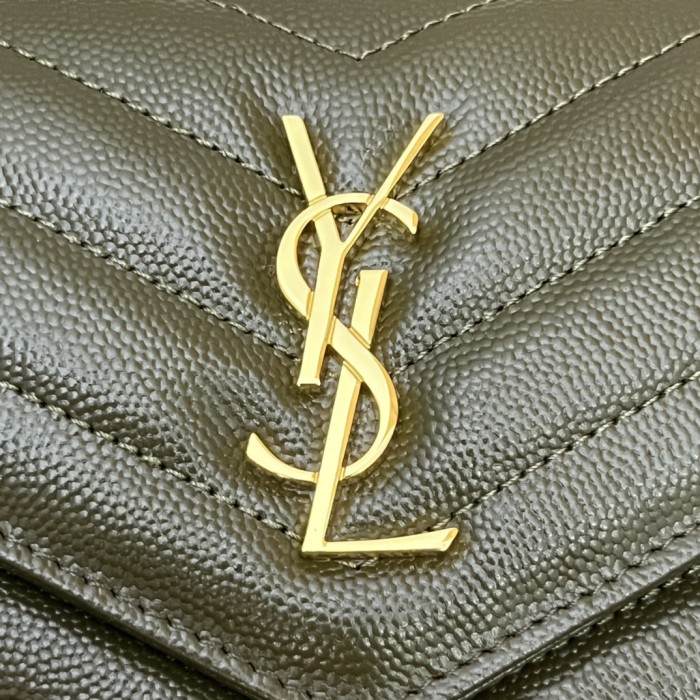 Handbags SAINT LAURENT 339395 size 19x11.5x4 cm