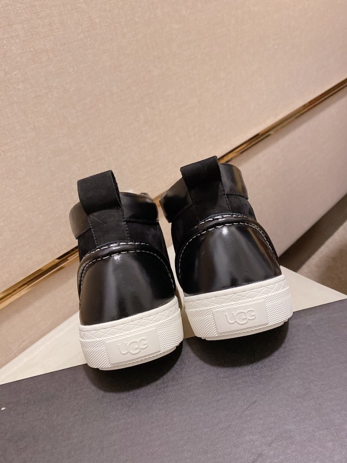 UGG Sneaker 48