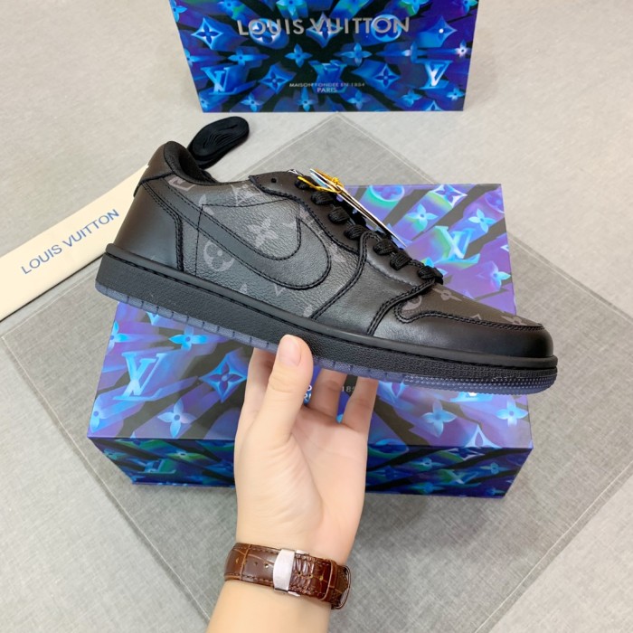 Louis Vuitton & Nike sneaker 7