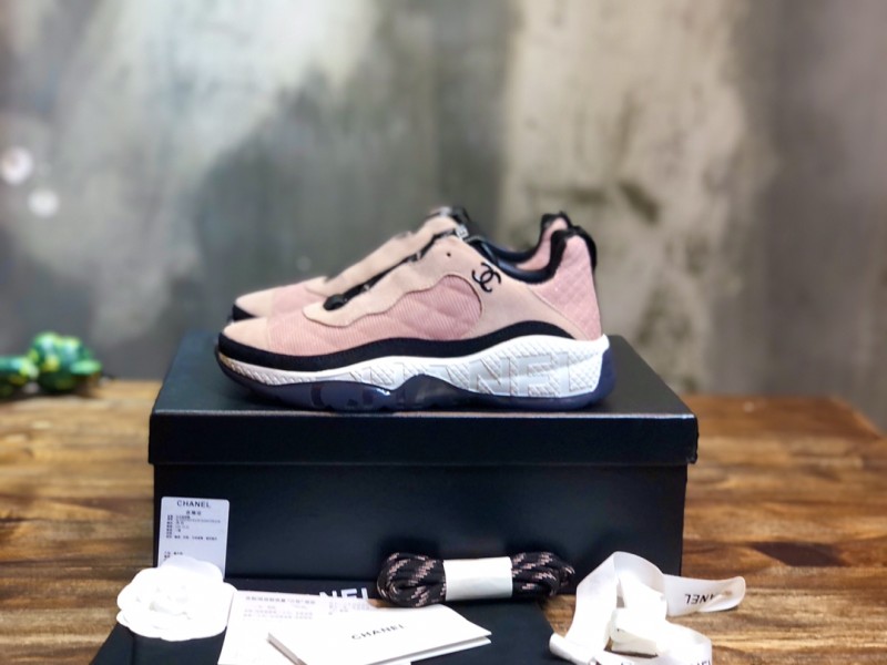 Chanel Fabric & Suede Calfskin Low Top Sneaker 20