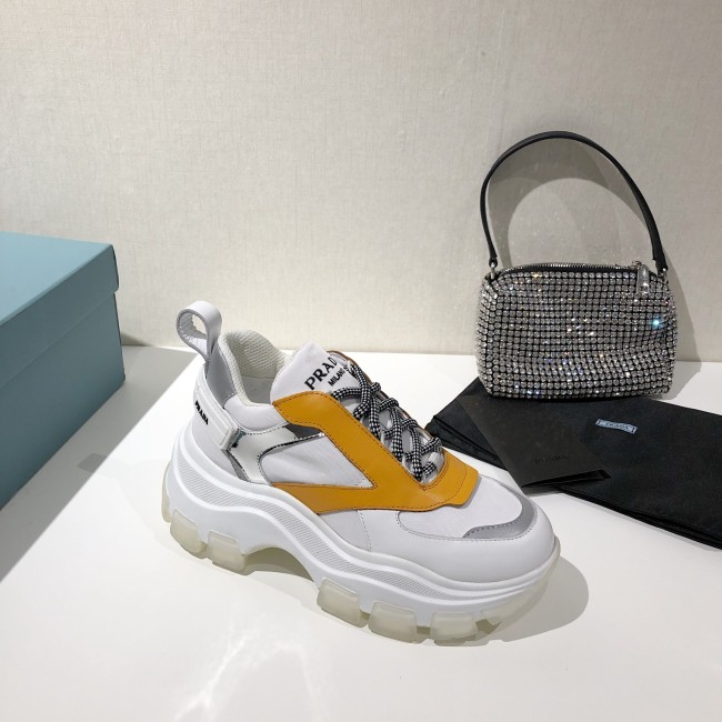 Prada Low Top sneaker 48