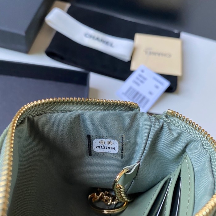 Handbag Chanel A50168 size 14*10*1 cm