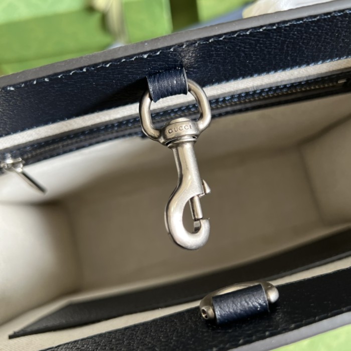 Handbag Gucci 724685 size 30*32*10.5 cm