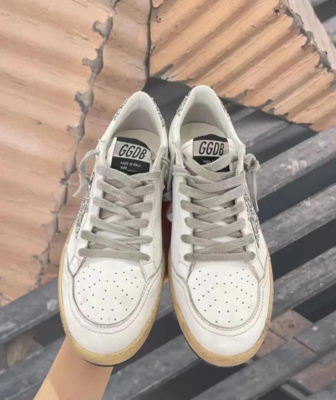 Golden Goose Superstar distressed-finish sneakers 35