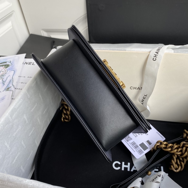 Handbag Chanel size 20 cm