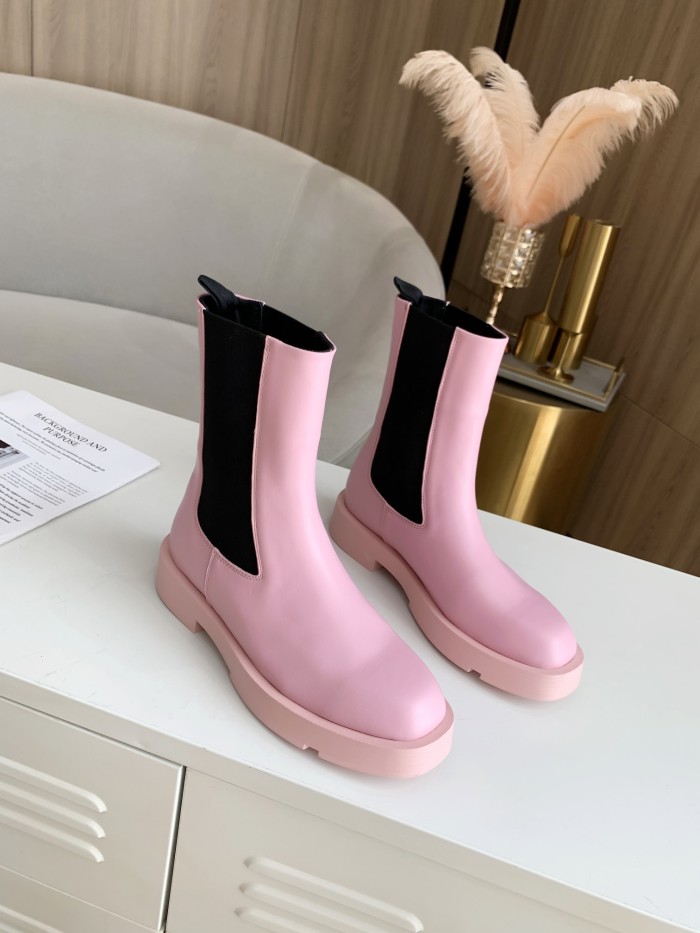 Givenchy Boots 23