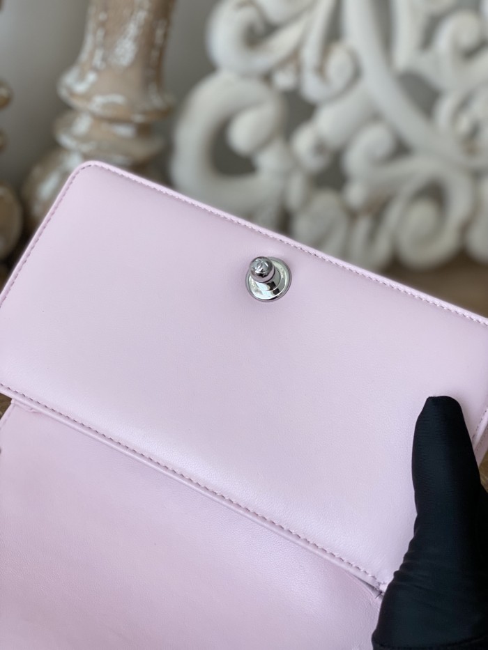 Handbag Chanel 67085 size 20 cm