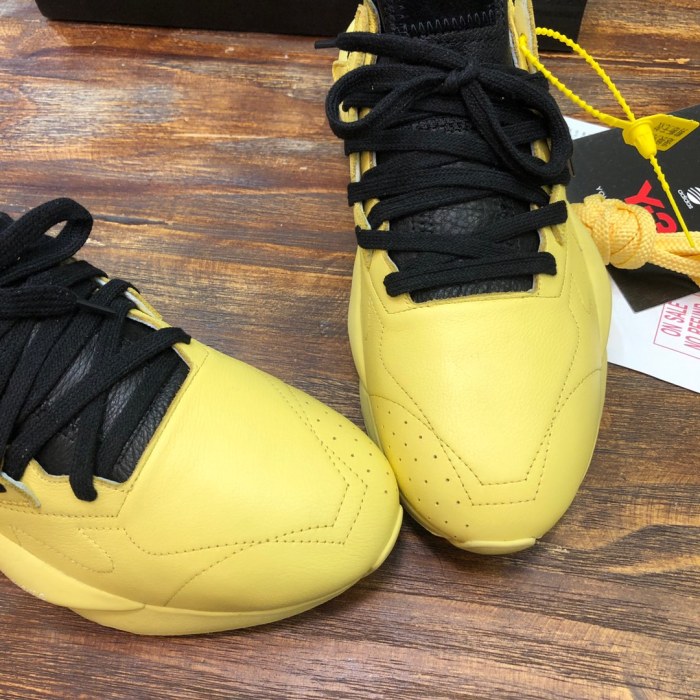 Y-3 Kaiwa Lace-Up Sneakers 31