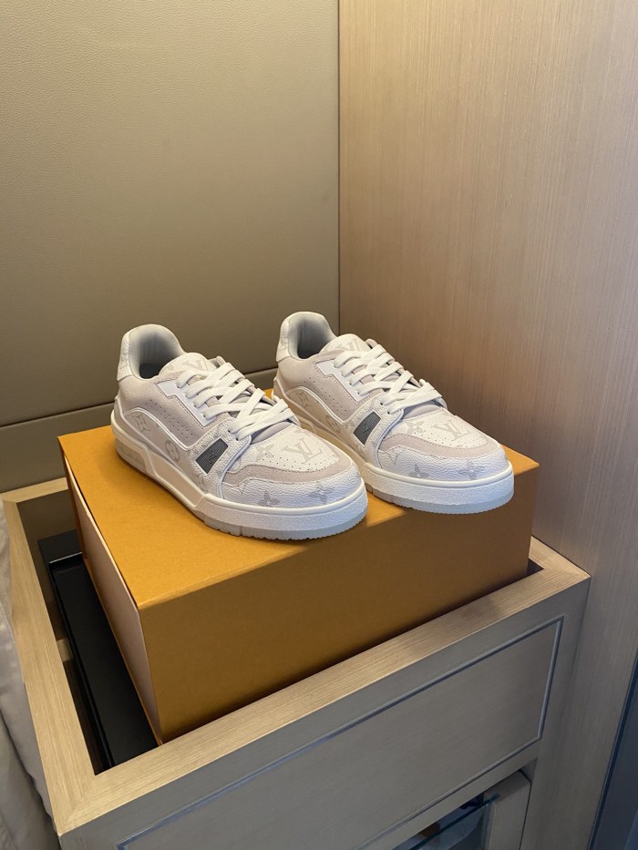 Louis Vuitton LV TRAINERS SNEAKER 9