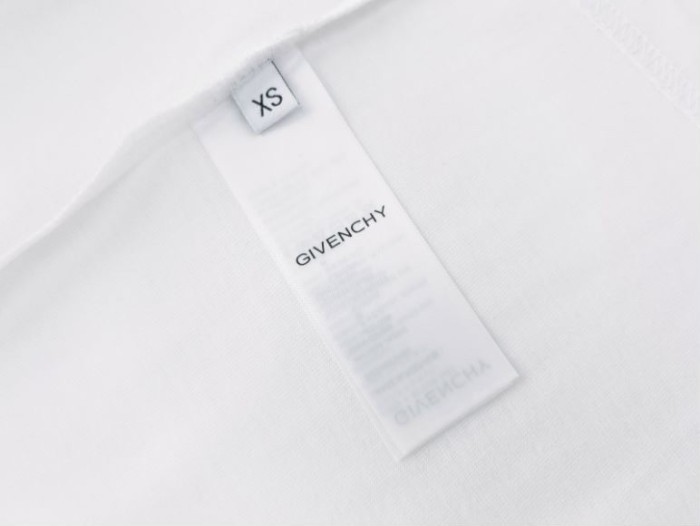 Clothes Givenchy 36
