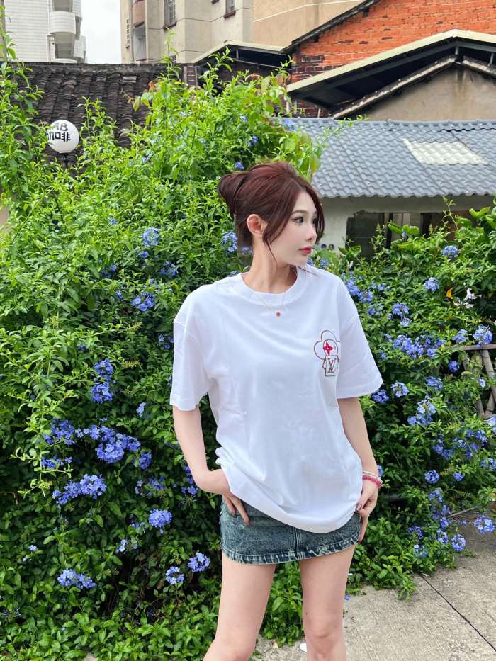 Clothes Louis Vuitton 159