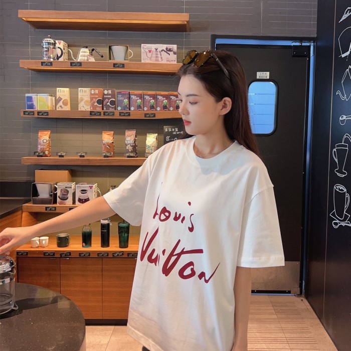 Clothes Louis Vuitton 383