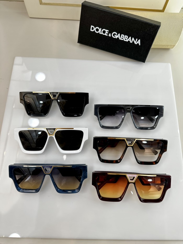 Sunglasses Dolce & Gabbana DG5011 61 13-140