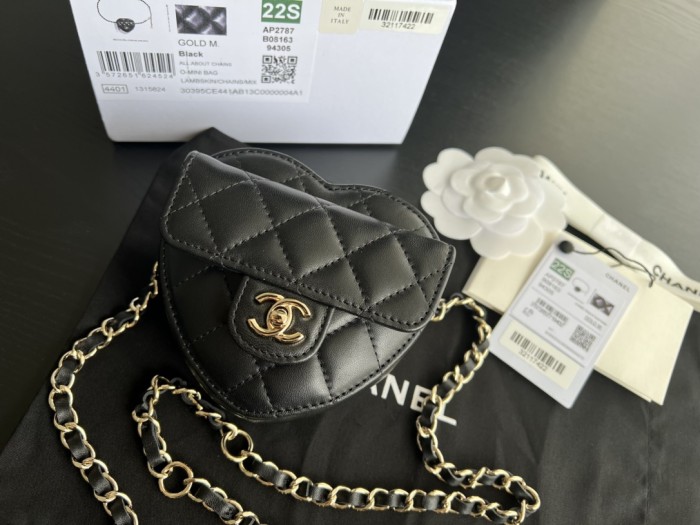 Handbag Chanel size 11 cm
