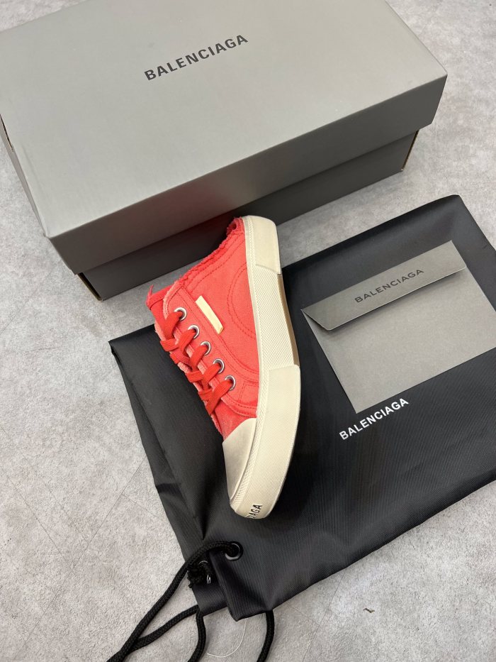 Balenciaga Paris Sneaker 4