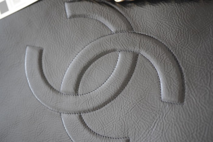 Handbag Chanel AS1945 size 32cmx30cm×10 cm