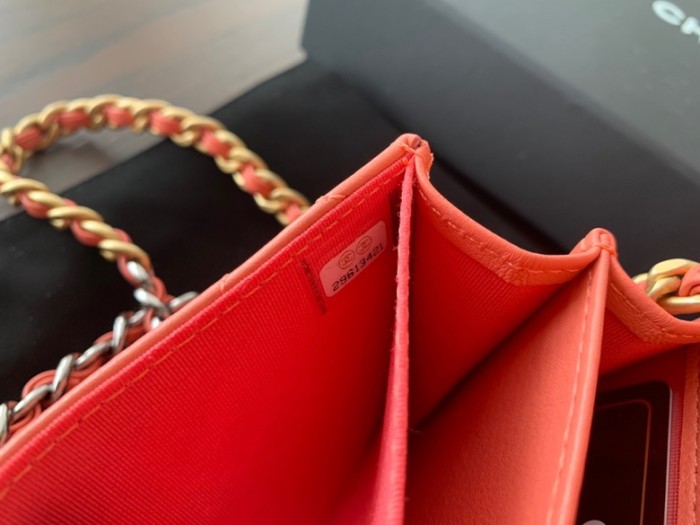 Handbag Chanel AP1787 size 8.5cmx12cmx2.5 cm