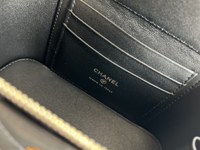 Handbag Chanel AP3044 size 17cmx9.5cmx8 cm