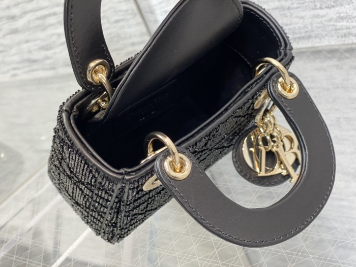 Handbag Dior size 12*10*5 cm