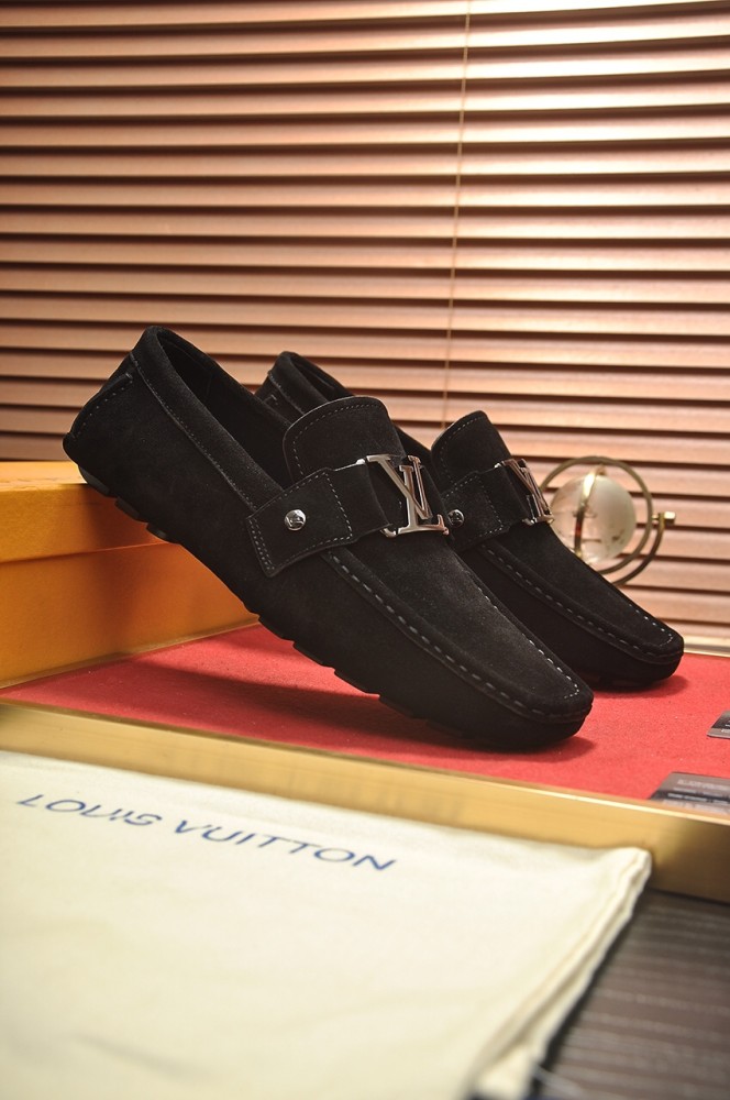 Louis Vuitton Leather Boots 38