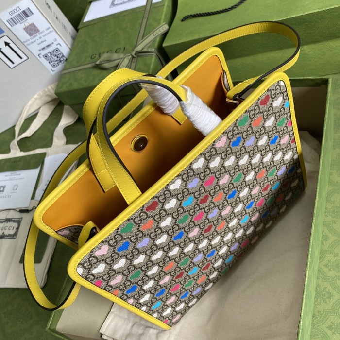 Handbag Gucci 612992 size 28*25*11 cm