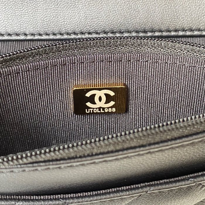 Handbag Chanel AP2548 size 12.3x19.2x3.5 cm