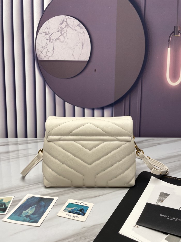 Handbags SAINT LAURENT 467072 size 20X14X7 cm