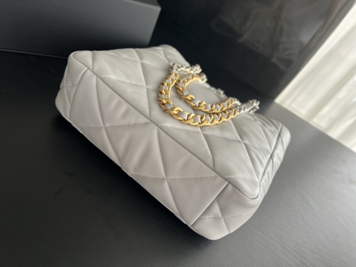 Handbag Chanel 3519 size 30cm37cm10 cm