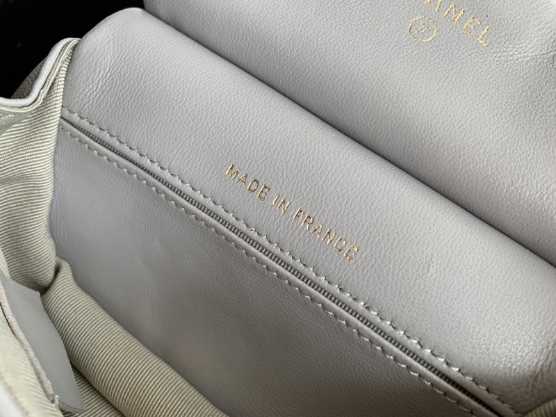 Handbag Chanel 2271 size 12 cm