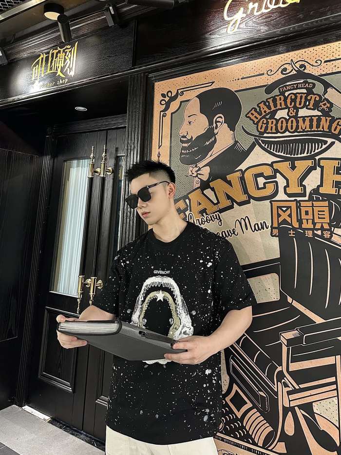 Clothes Givenchy 140