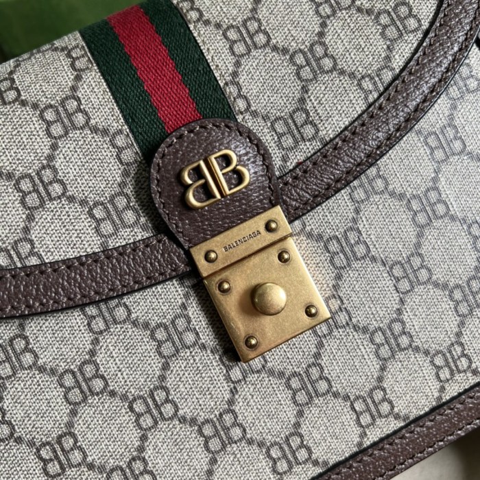 Handbag Gucci 680119 size 25 x17.5x 7 cm