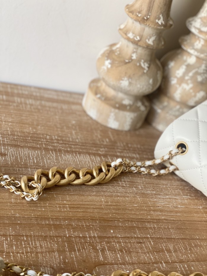 Handbag Chanel As3110 size 25*16*6.5 cm