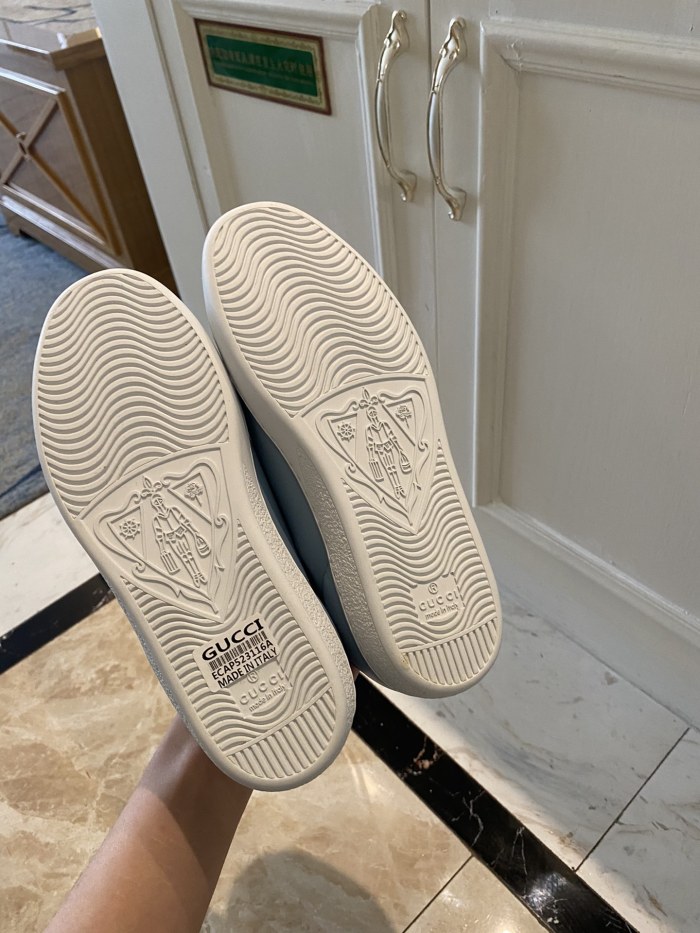 Gucci Women's Ace sneaker with bee sneaker 4