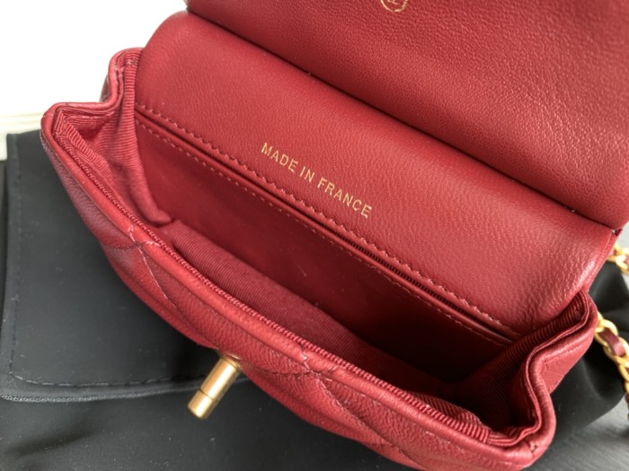 Handbag Chanel 2271 size 12 cm