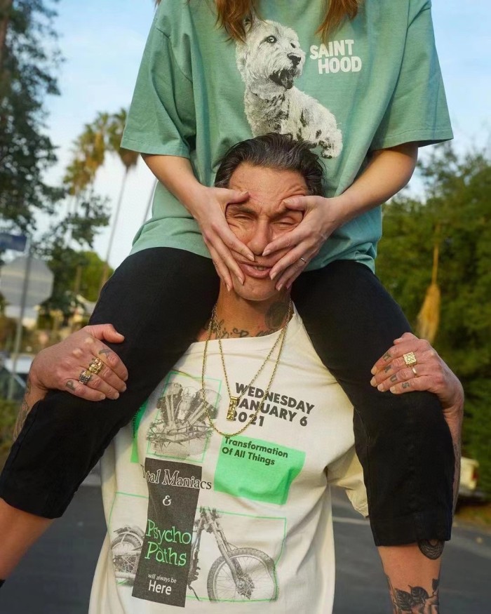 Clothes Saint Michael 11