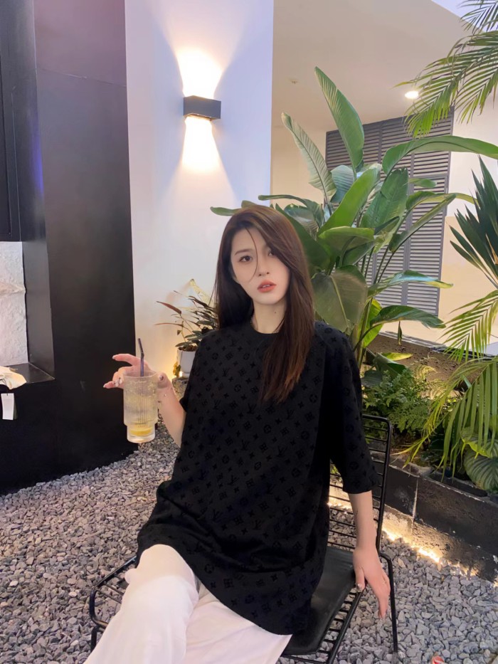 Clothes Louis Vuitton 328