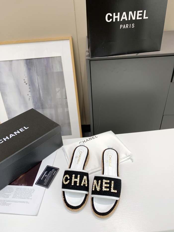 Chanel Slides 20