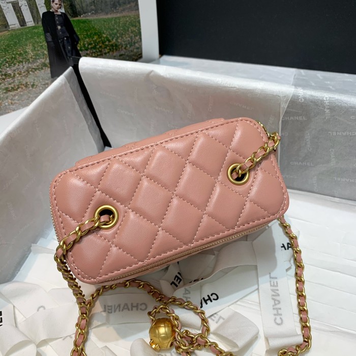 Handbag Chanel 81138 size 16 9.5 8 cm
