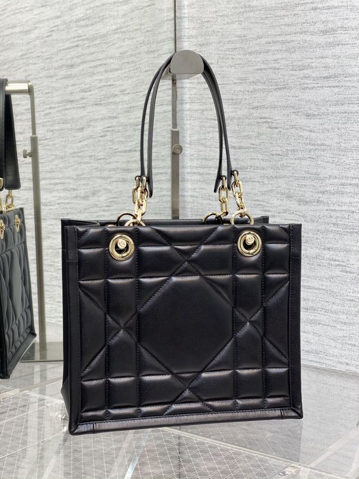 Handbag Dior size 36.5*28*17 cm